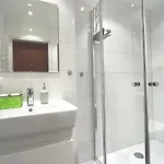 Uschi's Steinroeschen Mit Hallenbad Und Sauna * Fischen im Allgaeu