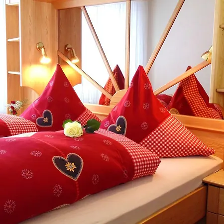 Uschi's Steinroeschen Mit Hallenbad Und Sauna Lägenhet Fischen im Allgaeu
