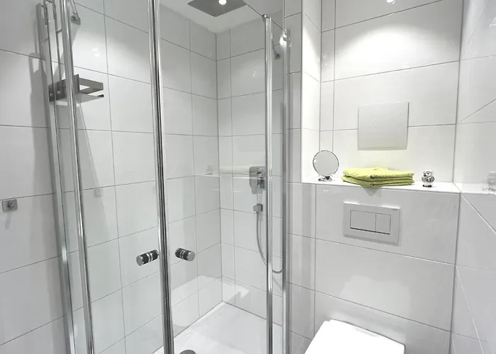 Uschi's Steinroeschen Mit Hallenbad Und Sauna Appartamento *